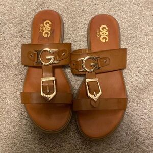 Women Size 7.5 Guess GBG Sandals